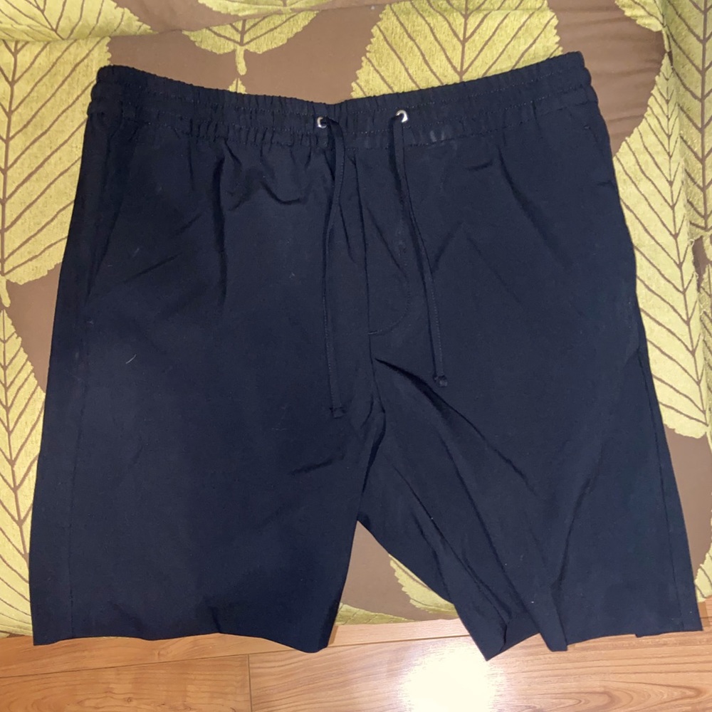 H&M Mens Black High Rise Elastic Belted Waist Shorts Mens Medium